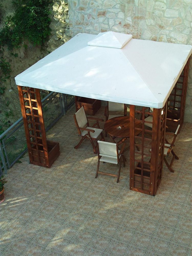 Villa Eden Golden Sands Esterno foto